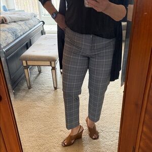 Amanda & Chelsea Plaid Crop Pants